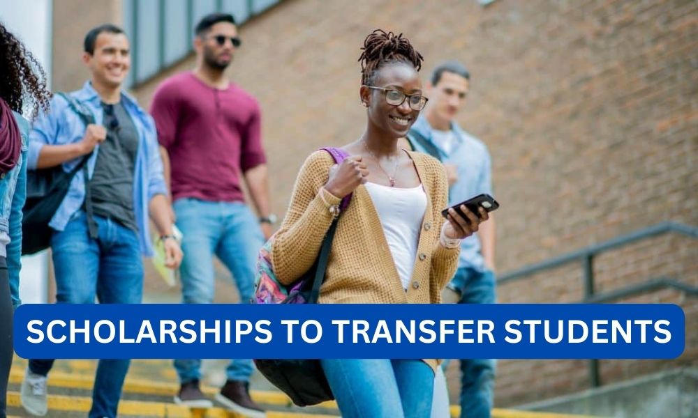 Do colleges give scholarships to transfer students
