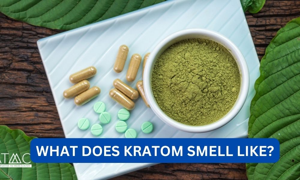 What does kratom smell like?